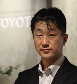 Yasuomi Takeuchi